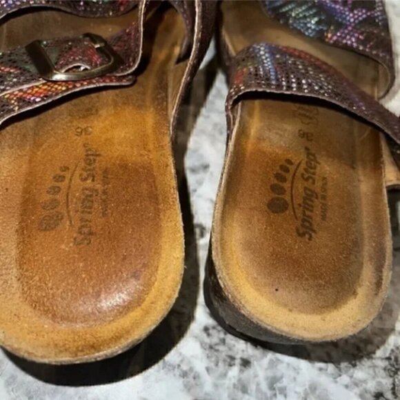 Spring Step Sandals - Size 6 - Picture 6 of 6